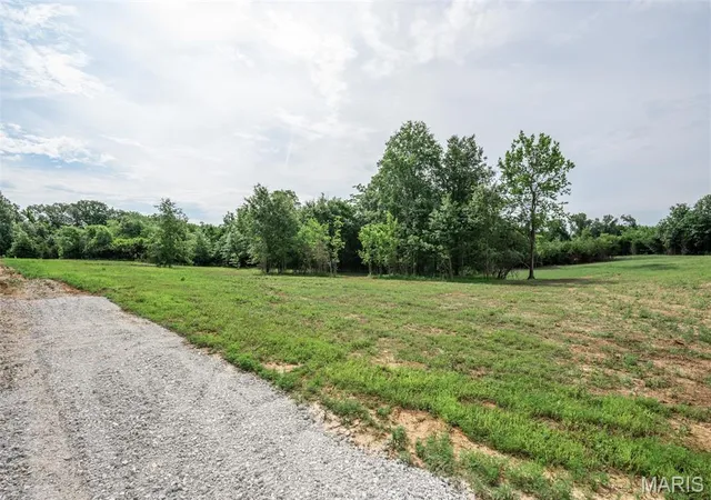 Homes for sale in Perry, MO | 8 Halyon Estates, Perry, MO 63462 | MLS# MIS26037766