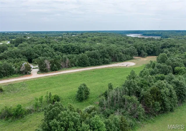 Homes for sale in Perry, MO | 16 Halyon Estates, Perry, MO 63462 | MLS# MIS26037772