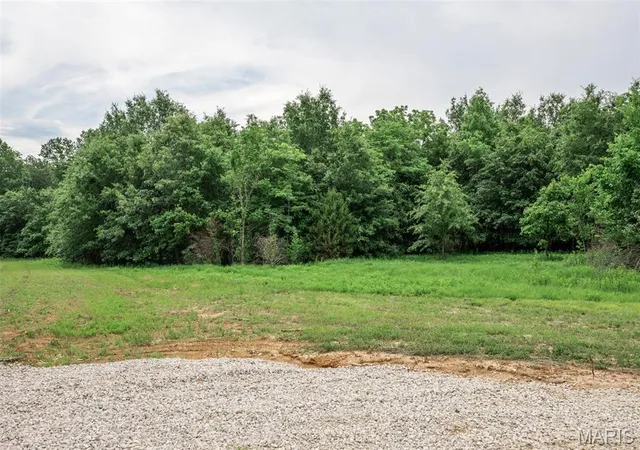 Homes for sale in Perry, MO | 16 Halyon Estates, Perry, MO 63462 | MLS# MIS26037772