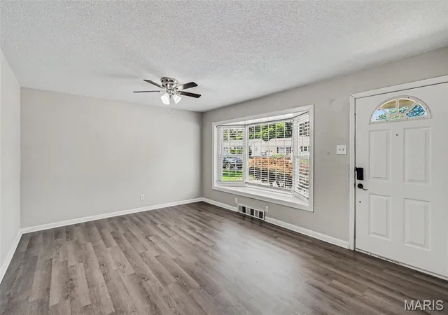 5th image of 250 Monterey Dr, Florissant, MO 63031 | MLS# MIS26037775