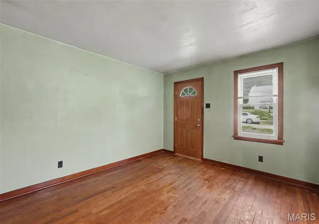Homes for sale in Ferguson, MO | 511 Averill Ave, Ferguson, MO 63135 | MLS# MIS26037778