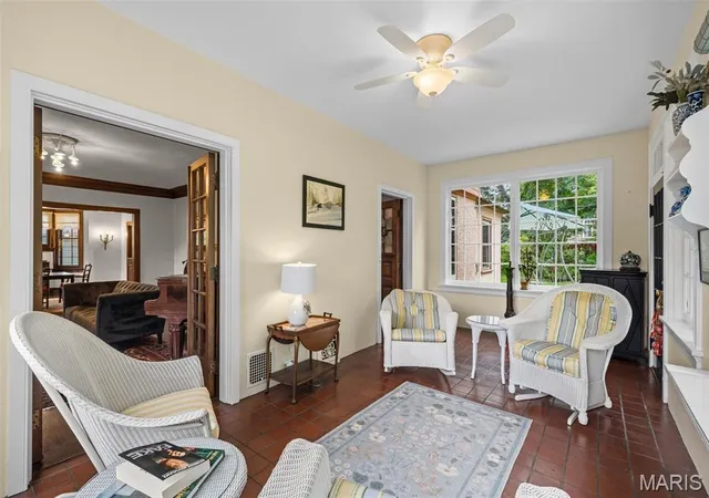 Homes for sale in Webster Groves, MO | 445 Algonquin Pl, Webster Groves, MO 63119 | MLS# MIS26037779