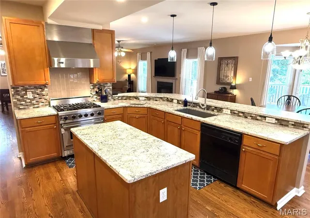 3rd image of 13 Eagle Cove Ln, Saint Charles, MO 63303 | MLS# MIS26037781