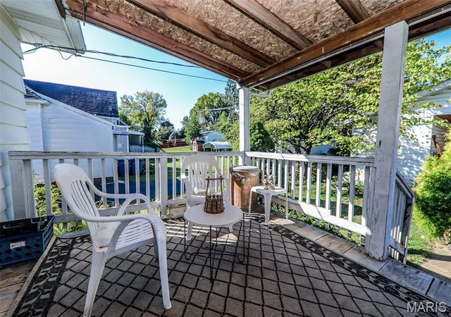 Photo 2 of Single family home for sale at 345 N Aurora St, Collinsville, IL 62234 | MLS# MIS26037804 | Listing updated on 2026-10-08