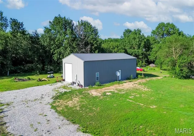 Homes for sale in Worden, IL | 113 Brook Rd, Worden, IL 62097 | MLS# MIS26037817