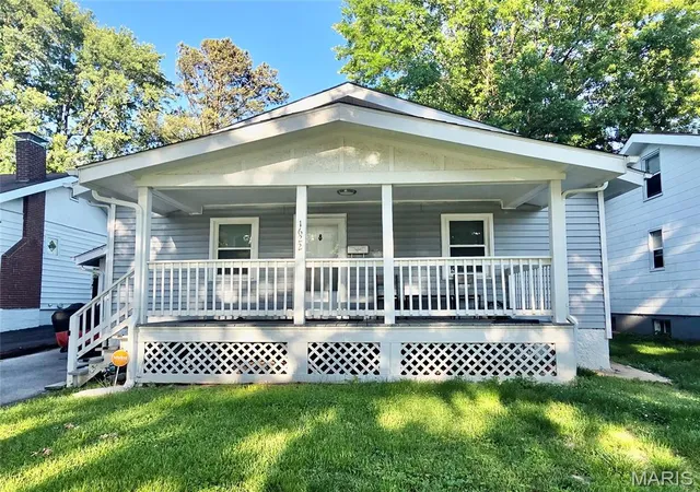 1st image of 1510 Quendo Ave, Saint Louis, MO 63130 | MLS# MIS26037858