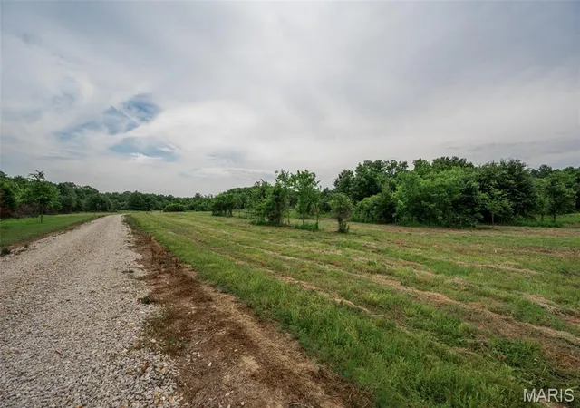 Homes for sale in Perry, MO | 26 Halyon Estates, Perry, MO 63462 | MLS# MIS26037881