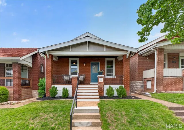 Homes for sale in St Louis, MO | 5341 Neosho St, St Louis, MO 63109 | MLS# MIS26037896