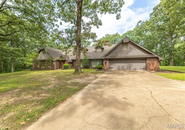 52nd image of 1301 Lurlyn Dr, Poplar Bluff, MO 63901 | MLS# MIS26037910
