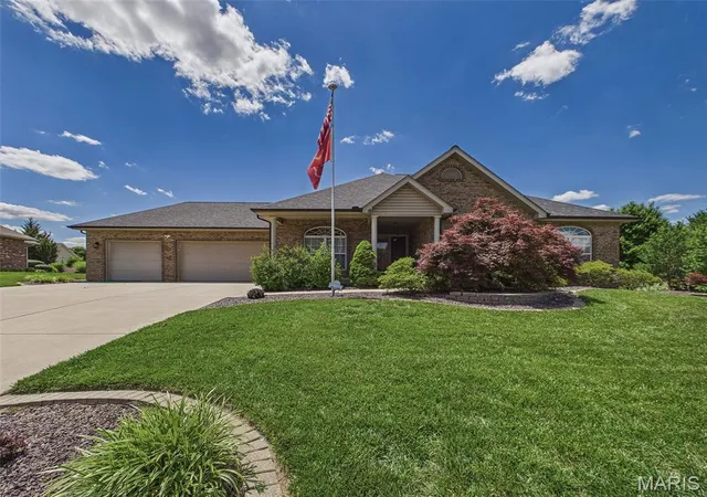 Photo 1 of Single family home for sale at 3509 Steinberg Farm Rd, Belleville, IL 62226 | MLS# MIS26037943 | Listing updated on 2026-09-16
