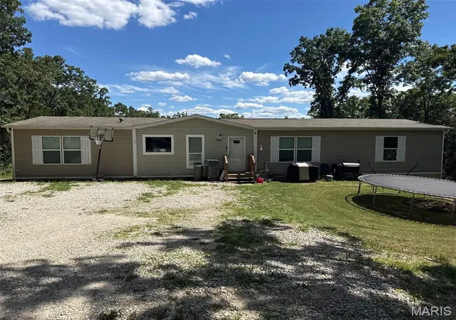 Homes for sale in De Soto, MO | 3518 Upper Plattin Rd, De Soto, MO 63020 | MLS# MIS26037962