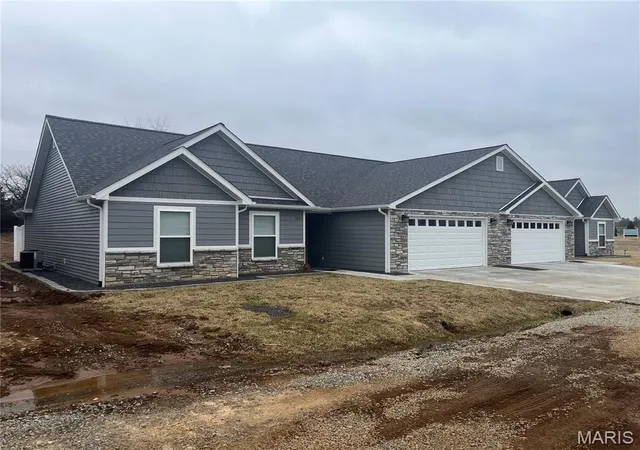 Homes for sale in Fredericktown, MO | 7 Ivy Lane, Fredericktown, MO 63645 | MLS# MIS26037968