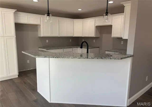 Photo 3 of Condo for sale at 7 Ivy Lane, Fredericktown, MO 63645 | MLS# MIS26037968 | Listing updated on 2026-08-31