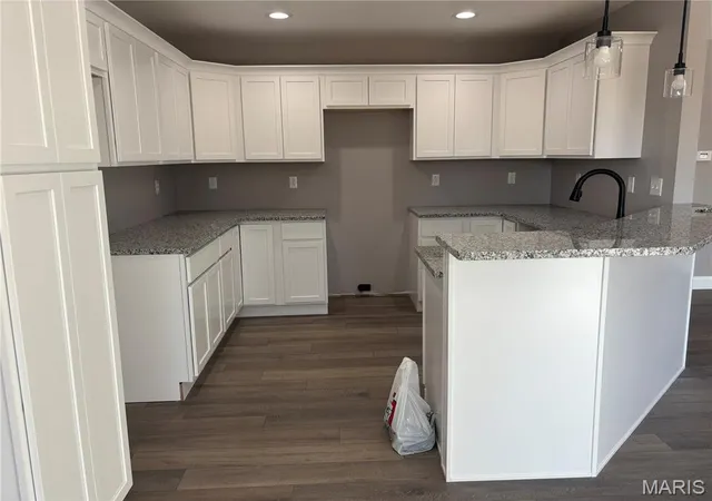 Photo 5 of Condo for sale at 7 Ivy Lane, Fredericktown, MO 63645 | MLS# MIS26037968 | Listing updated on 2026-08-31
