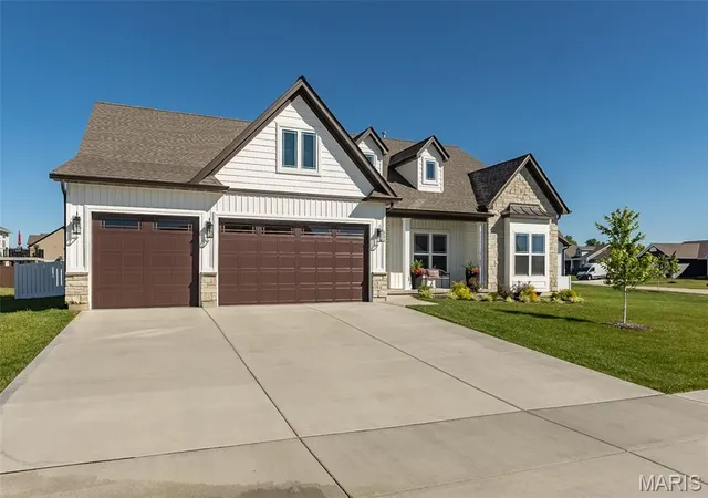 Homes for sale in Moscow Mills, MO | 603 Schapers Ct, Moscow Mills, MO 63362 | MLS# MIS26037970