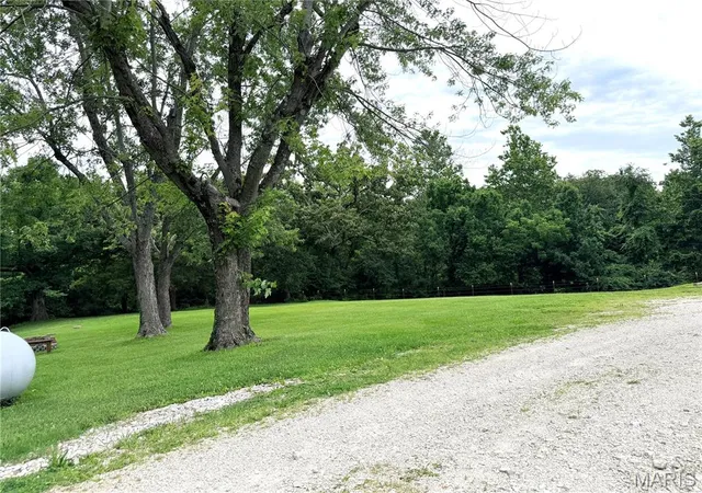 Homes for sale in St Clair, MO | 1086 Mill Hill Rd, St Clair, MO 63077 | MLS# MIS26037980