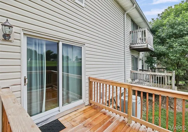 5th image of 1812 Suns Up Ct, Florissant, MO 63031 | MLS# MIS26037999