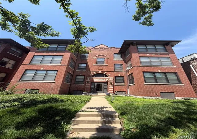1st image of 5621 Pershing Ave #13, St Louis, MO 63112 | MLS# MIS26038003
