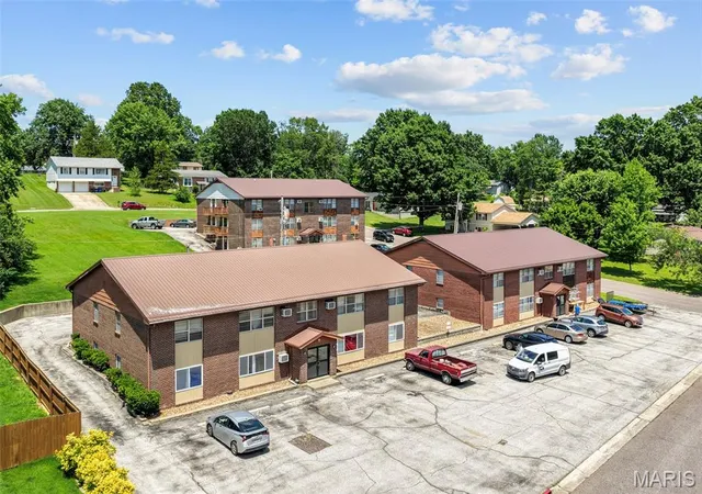 Photo 1 of Multi family home for sale at 1027 Caroline Dr, Washington, MO 63090 | MLS# MIS26038016 | Listing updated on 2026-07-30