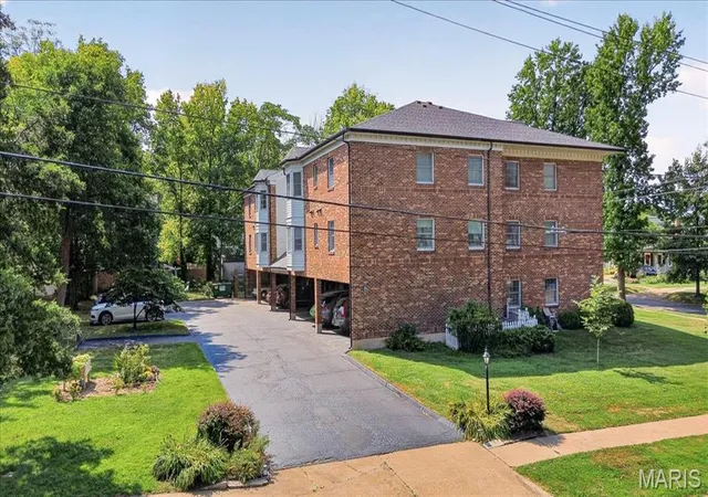 Photo 2 of Condo for sale at 336 N Harrison Ave, Saint Louis, MO 63122 | MLS# MIS26038019 | Listing updated on 2026-10-05