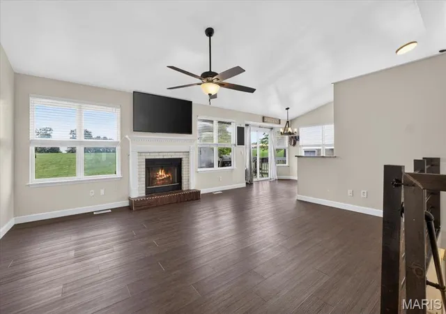 4th image of 819 Glenhaven Dr, O Fallon, MO 63366 | MLS# MIS26038028