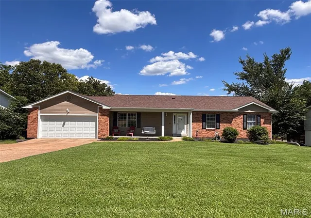 Homes for sale in Festus, MO | 112 Blue Ridge Tr, Festus, MO 63028 | MLS# MIS26038041