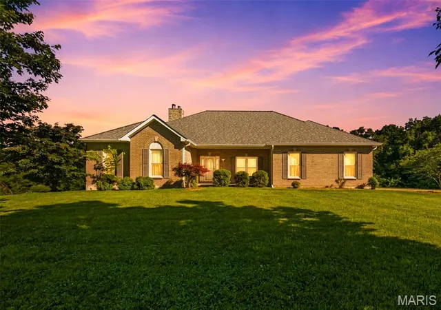 Homes for sale in Eolia, MO | 310 Morgan Meadows Ln, Eolia, MO 63344 | MLS# MIS26038050