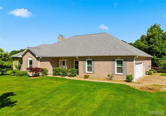 Homes for sale in Eolia, MO | 310 Morgan Meadows Ln, Eolia, MO 63344 | MLS# MIS26038050