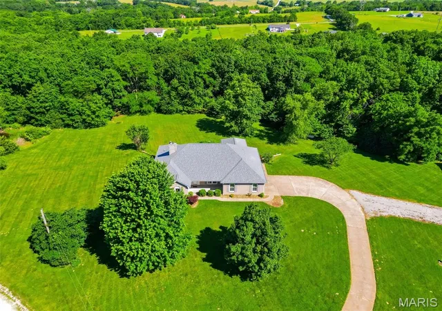 Homes for sale in Eolia, MO | 310 Morgan Meadows Ln, Eolia, MO 63344 | MLS# MIS26038050