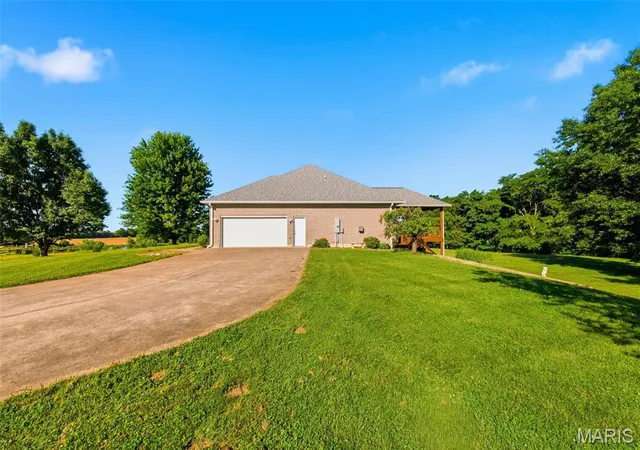 Homes for sale in Eolia, MO | 310 Morgan Meadows Ln, Eolia, MO 63344 | MLS# MIS26038050