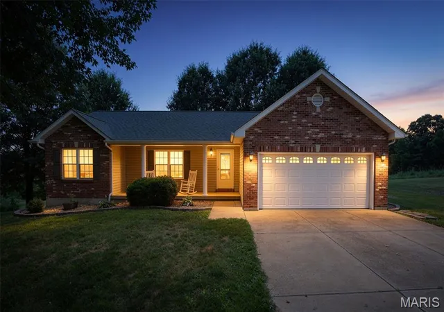 Homes for sale in Hillsboro, MO | 9119 Allen Rd, Hillsboro, MO 63050 | MLS# MIS26038063