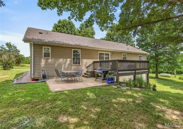 Homes for sale in Hillsboro, MO | 9119 Allen Rd, Hillsboro, MO 63050 | MLS# MIS26038063