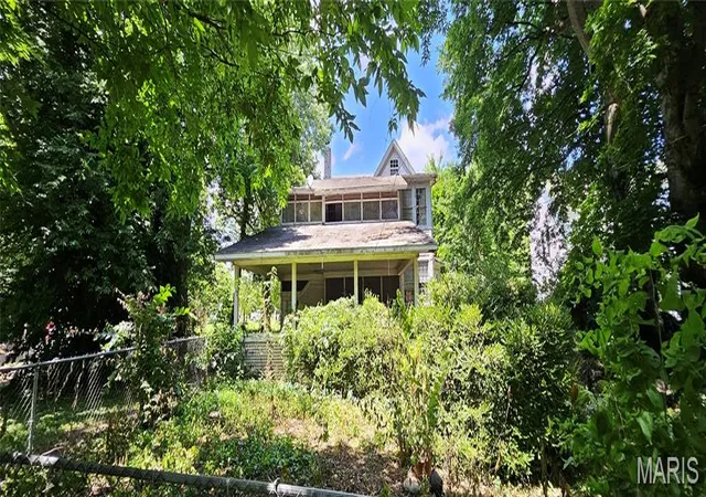 4th image of 305 Cypress St, Charleston, MO 63834 | MLS# MIS26038065