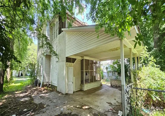 5th image of 305 Cypress St, Charleston, MO 63834 | MLS# MIS26038065
