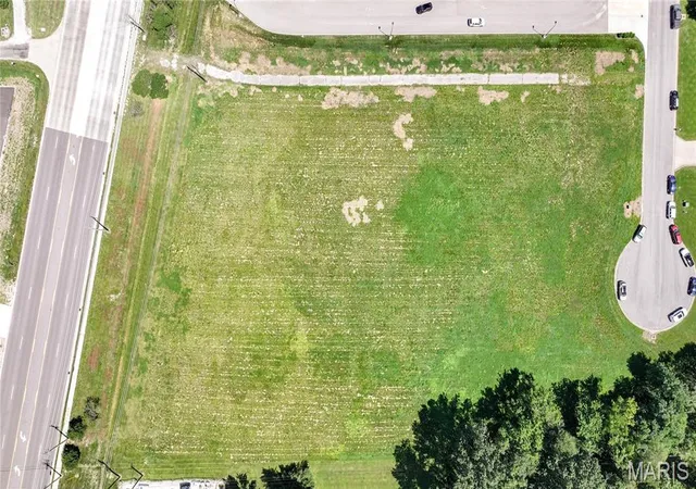 Homes for sale in Godfrey, IL | 0 Mae Dr, Godfrey, IL 62035 | MLS# MIS26038084