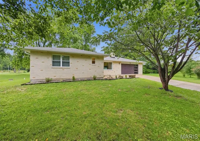 3rd image of 781 Wilder St, Sainte Genevieve, MO 63670 | MLS# MIS26038102