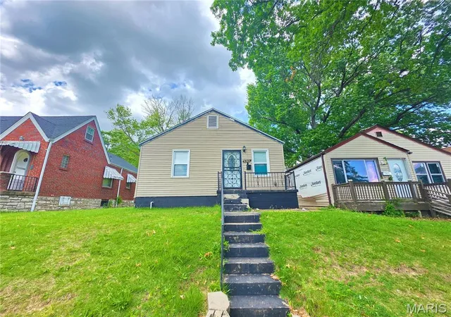 Single family home for sale at 6343 Sherry Ave, Saint Louis, MO 63136 | MLS# MIS26038129