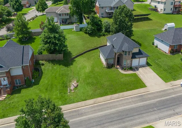 Homes for sale in Waynesville, MO | 113 Jared St, Waynesville, MO 65583 | MLS# MIS26038139