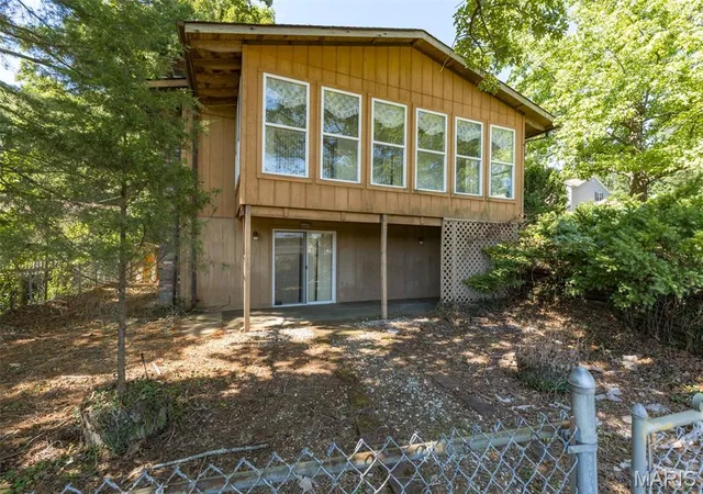 Photo 4 of Sale Pending at 208 Rue Marne, Bonne Terre, MO 63628 | MLS# MIS26038142 | Listing updated on 2026-09-04