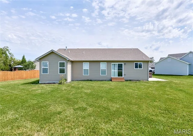 Homes for sale in Moscow Mills, MO | 160 Hidden Mill Ct, Moscow Mills, MO 63362 | MLS# MIS26038145