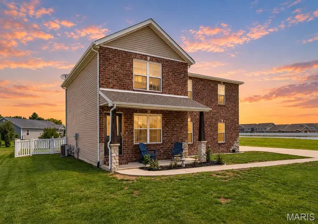 Photo 1 of Single family home for sale at 10009 Patriot Dr, Breese, IL 62230 | MLS# MIS26038177 | Listing updated on 2026-10-07