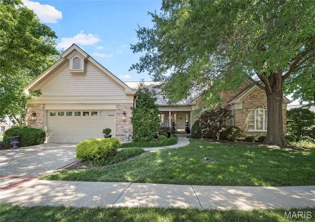 1st image of 15339 Oaktree Estates Dr, Chesterfield, MO 63017 | MLS# MIS26038239