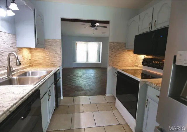 Photo 3 of Condo for sale at 12303 White Cap Ln, Florissant, MO 63033 | MLS# MIS26038249 | Listing updated on 2026-07-08