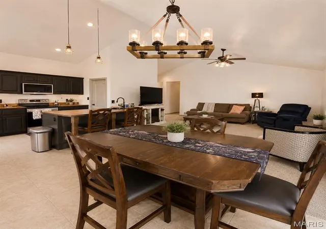 1st image of 22810 Return Ln, Waynesville, MO 65583 | MLS# MIS26038264