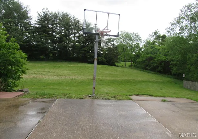 5th image of 1164 English Saddle Rd, Florissant, MO 63034 | MLS# MIS26038315