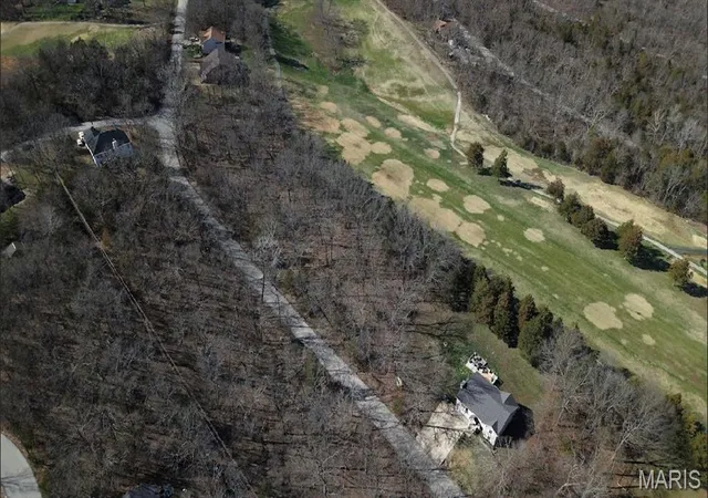 2nd image of 1 Bent Tree Dr, Hillsboro, MO 63050 | MLS# MIS26038329