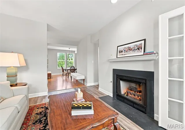 Photo 3 of Condo for sale at 5885 Nina Pl #2E, Saint Louis, MO 63112 | MLS# MIS26038332 | Listing updated on 2026-08-22