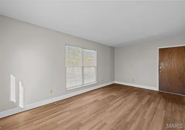 Photo 1 of Multi family home for sale at 10110 Puttington Dr, Saint Louis, MO 63123 | MLS# MIS26038337 | Listing updated on 2026-10-27