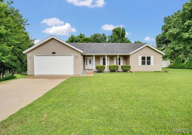 1st image of 416 Richarz Dr, Fenton, MO 63026 | MLS# MIS26038355