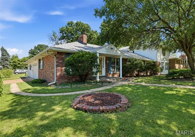 Homes for sale in Unincorporated, MO | 8700 S Laclede Station Rd, Unincorporated, MO 63123 | MLS# MIS26038371
